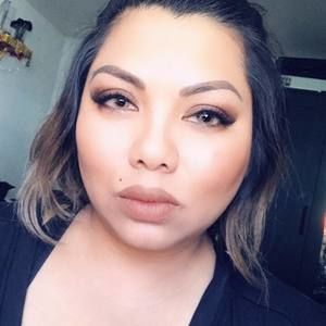 Meet your Posher, Paula